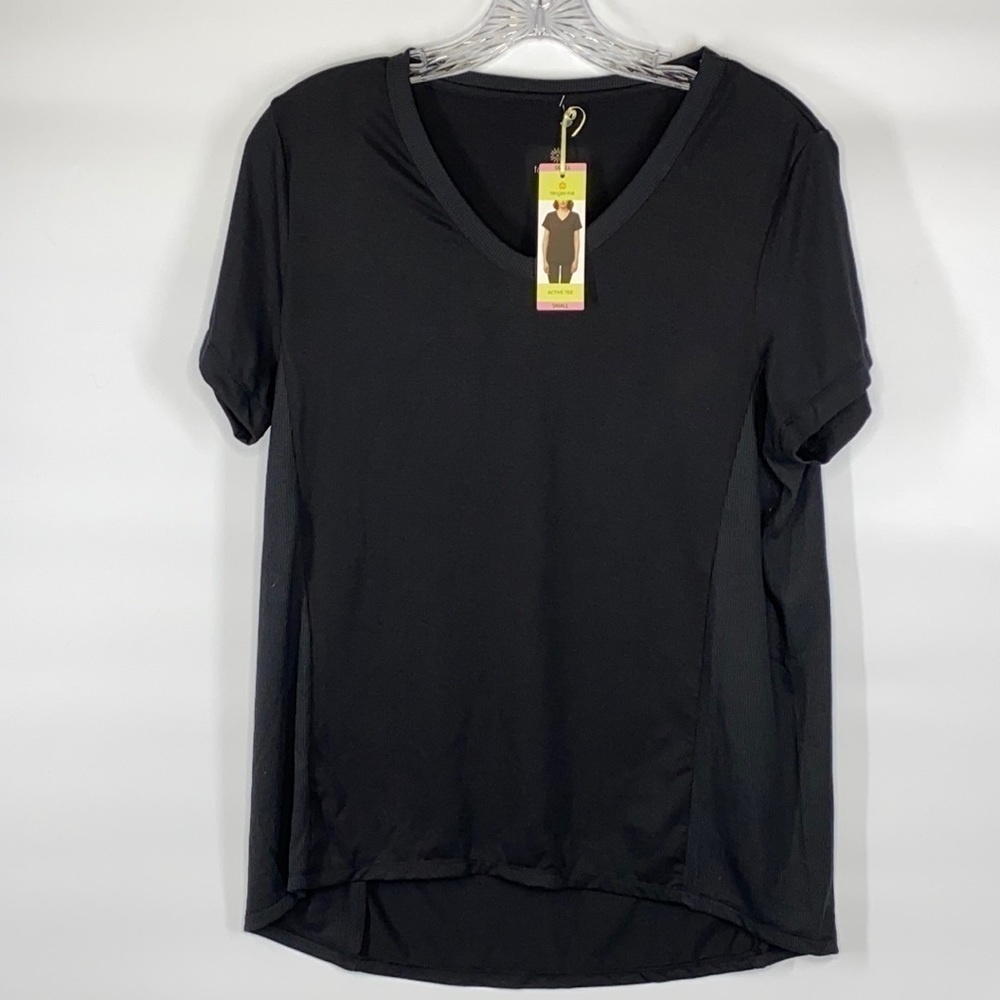 Tangerine Black Vneck Tshirt NWT Size Small